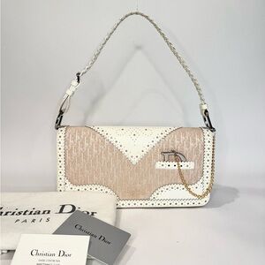 ✨SOLD✨ Vintage Dior Pink D’Trick Trotter Bag